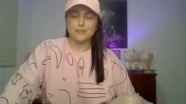 Snapshot of Venusina_07 chatting on 06/21/26, 06:16 Venusina 07 online show from 06/21/26, 06:16
