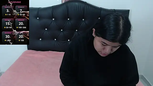 Snapshot of April_Becker chatting on 03/29/26, 02:55 April Becker online show from 03/29/26, 02:55