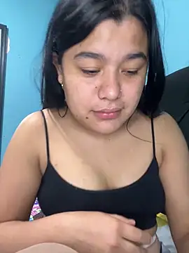 Snapshot of April_Becker chatting on 05/01/26, 03:22 April Becker online show from 05/01/26, 03:22