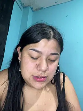 Snapshot of April_Becker chatting on 07/23/26, 03:04 April Becker online show from 07/23/26, 03:04