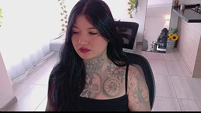 Unatatuada online show from 10/06/25, 05:43