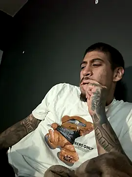 busnfatnutsLildee online show from 11/03/25, 09:21