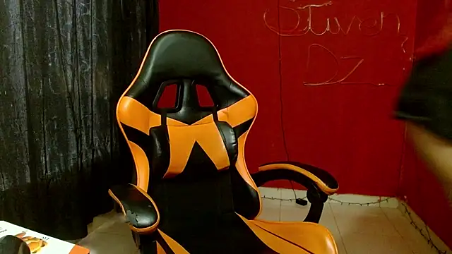 Snapshot of stvn_hot chatting on 04/16/26, 09:39 stvn hot online show from 04/16/26, 09:39