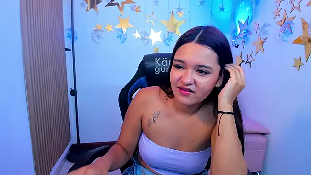 sarai mv1 online show from 11/28/25, 02:09