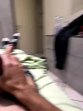 alexbergo87 online show from 09/22/25, 08:11