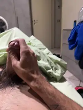 alexbergo87 online show from 09/26/25, 09:41