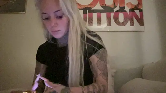 Snapshot of paulinaalatalo chatting on 03/23/26, 07:40 paulinaalatalo online show from 03/23/26, 07:40