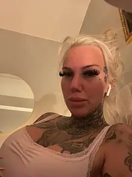 Snapshot of paulinaalatalo chatting on 04/09/26, 06:57 paulinaalatalo online show from 04/09/26, 06:57