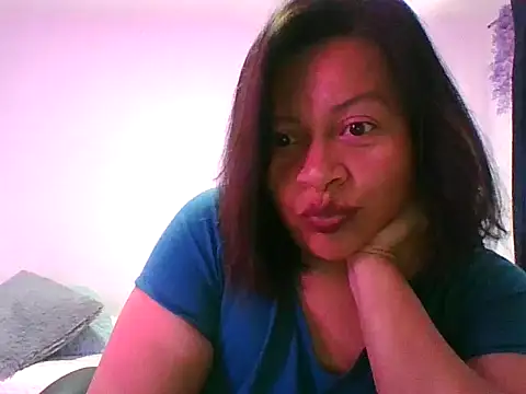 adri89-g online show from 09/20/25, 02:29