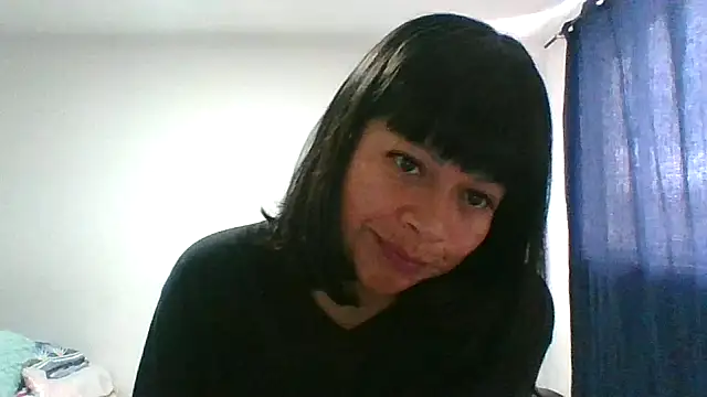 adri89-g online show from 01/08/26, 01:57