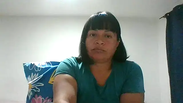 adri89-g online show from 02/20/26, 03:36