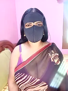 Snapshot of KannadaTamilTeluguBeauty chatting on 11/03/25, 04:36 KannadaTamilTeluguBeauty online show from 11/03/25, 04:36