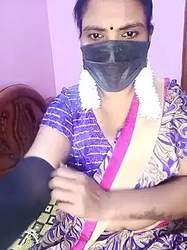 Snapshot of KannadaTamilTeluguBeauty chatting on 11/20/25, 01:11 KannadaTamilTeluguBeauty online show from 11/20/25, 01:11