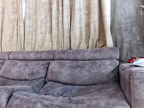 Snapshot of Alexis21821 chatting on 04/13/26, 07:36 Alexis21821 online show from 04/13/26, 07:36