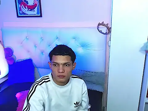 EL VENEZOLANO 22CM online show from 09/26/25, 05:06