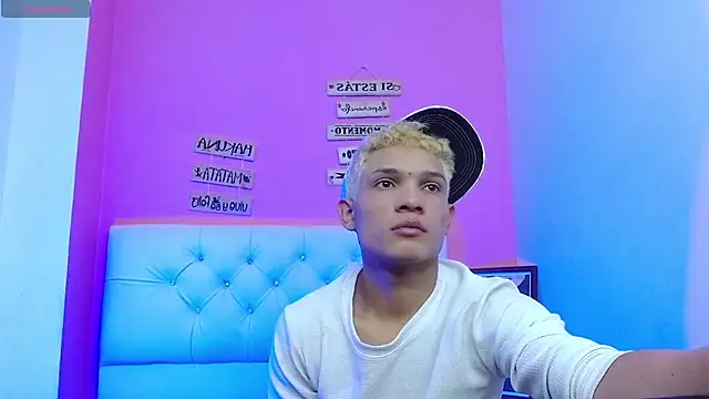 EL VENEZOLANO 22CM online show from 10/07/25, 04:31