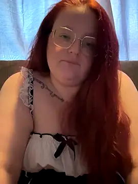 Snapshot of AmberBliss-X chatting on 11/21/25, 03:00 AmberBliss-X online show from 11/21/25, 03:00