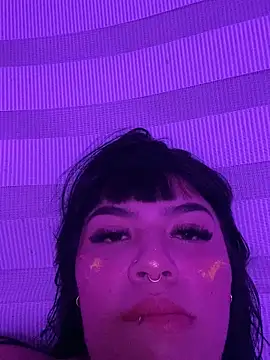 valentinahevanly online show from 10/22/25, 03:29