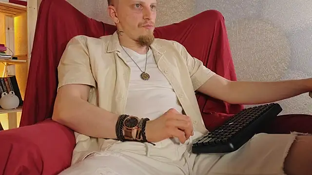 Snapshot of Vincent_Hardman chatting on 09/25/25, 08:45 Vincent Hardman online show from 09/25/25, 08:45