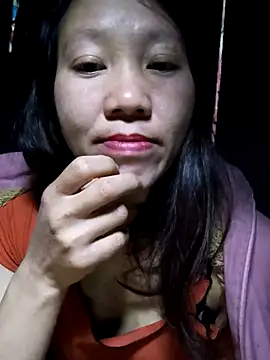 bonnie-00 online show from 11/28/25, 05:59