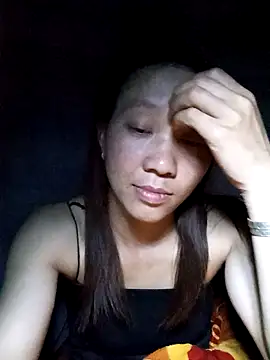 bonnie-00 online show from 04/14/26, 04:24