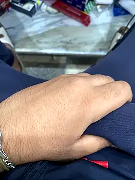 ali  ali210 online show from 11/10/25, 01:54