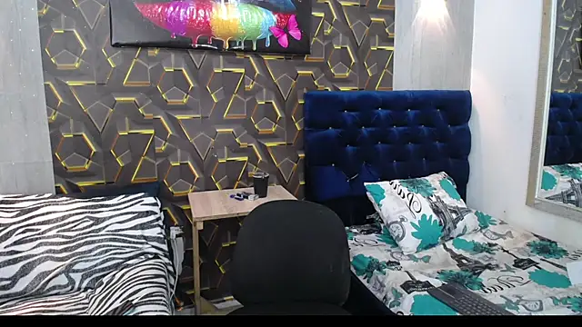 Snapshot of fire_drako_ chatting on 09/12/25, 04:34 fire drako online show from 09/12/25, 04:34