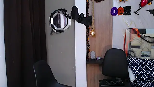 Snapshot of fire_drako_ chatting on 11/01/25, 02:19 fire drako online show from 11/01/25, 02:19