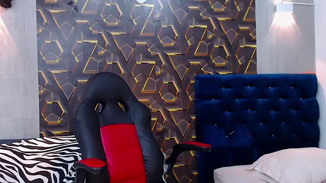 Snapshot of fire_drako_ chatting on 11/11/25, 03:06 fire drako online show from 11/11/25, 03:06