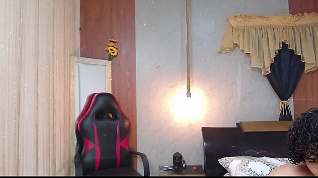 Snapshot of fire_drako_ chatting on 04/18/26, 10:10 fire drako online show from 04/18/26, 10:10