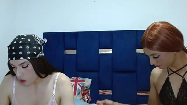 PinkLuna LolaBloom online show from 04/03/26, 06:33