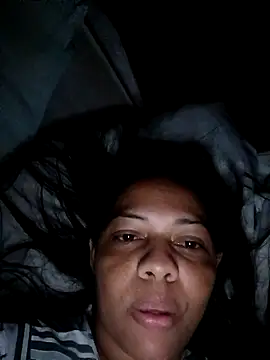 Snapshot of melany241 chatting on 09/12/25, 06:02 melany241 online show from 09/12/25, 06:02