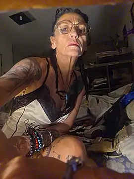 jasonee13 online show from 06/26/26, 04:39