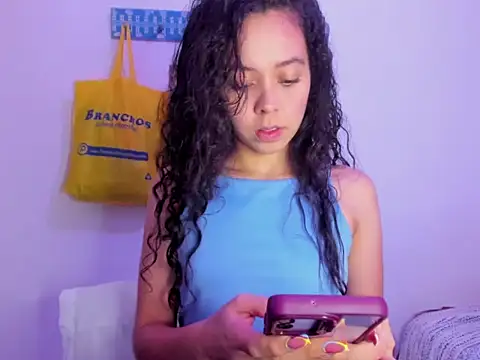 Annie rosse1017 online show from 02/26/26, 04:55