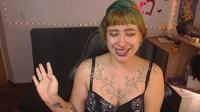 Miacatsito3 online show from 07/11/26, 04:10