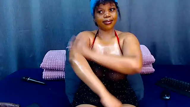 boujee01 online show from 04/16/26, 03:18