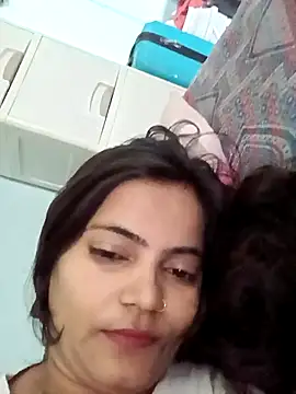 Snapshot of SexyIra89 chatting on 11/24/25, 04:45 SexyIra89 online show from 11/24/25, 04:45