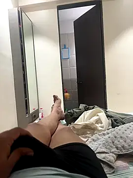 Snapshot of Adityashivani_143 chatting on 10/29/25, 02:47 Adityashivani 143 online show from 10/29/25, 02:47