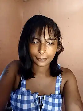 Snapshot of Alexia_holbert chatting on 04/10/26, 01:27 Alexia holbert online show from 04/10/26, 01:27