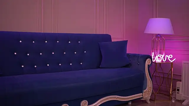 Snapshot of KatieHayes chatting on 02/05/26, 07:18 KatieHayes online show from 02/05/26, 07:18