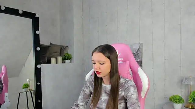 Amanda Reedd online show from 09/29/25, 08:19