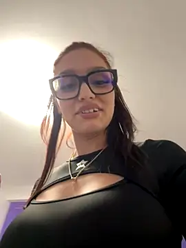 EllaBlowy online show from 09/30/25, 11:48