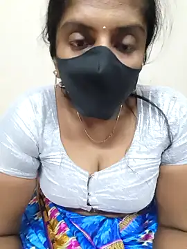 Snapshot of Sowjanya-telugu chatting on 12/19/25, 06:59 Sowjanya-telugu online show from 12/19/25, 06:59