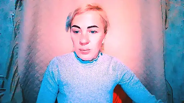 EmmaCat  online show from 10/06/25, 04:32