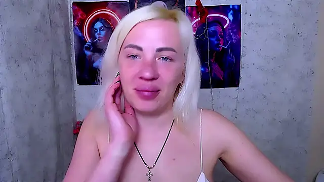 Snapshot of EmmaCat_ chatting on 03/19/26, 09:24 EmmaCat online show from 03/19/26, 09:24