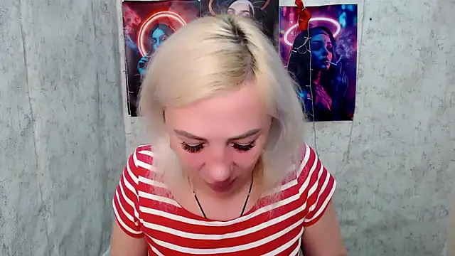 Snapshot of EmmaCat_ chatting on 04/09/26, 05:07 EmmaCat online show from 04/09/26, 05:07