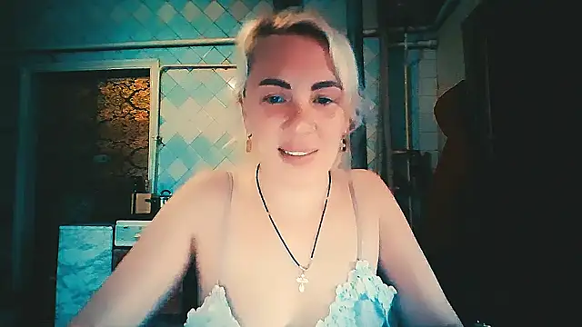 Snapshot of EmmaCat_ chatting on 04/23/26, 11:53 EmmaCat online show from 04/23/26, 11:53