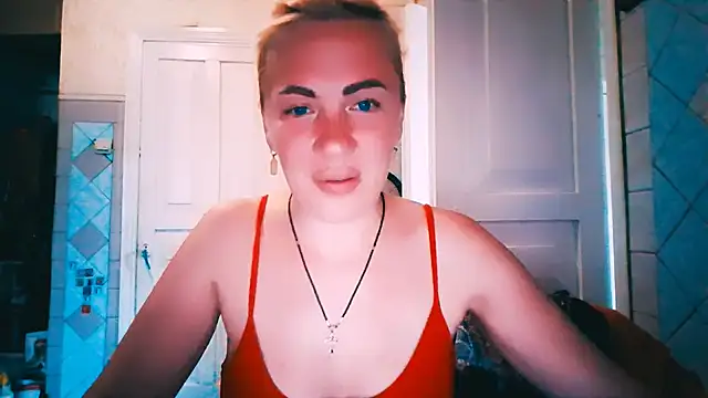 Snapshot of EmmaCat_ chatting on 06/09/26, 10:38 EmmaCat online show from 06/09/26, 10:38