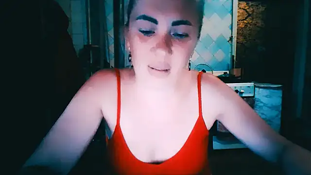 Snapshot of EmmaCat_ chatting on 06/14/26, 02:52 EmmaCat online show from 06/14/26, 02:52
