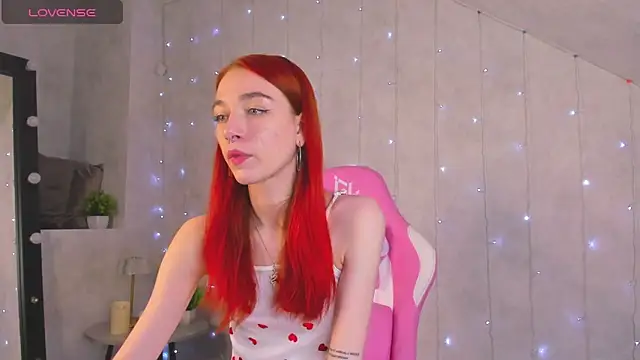 Snapshot of Melissa_Cox chatting on 10/19/25, 04:57 Melissa Cox online show from 10/19/25, 04:57